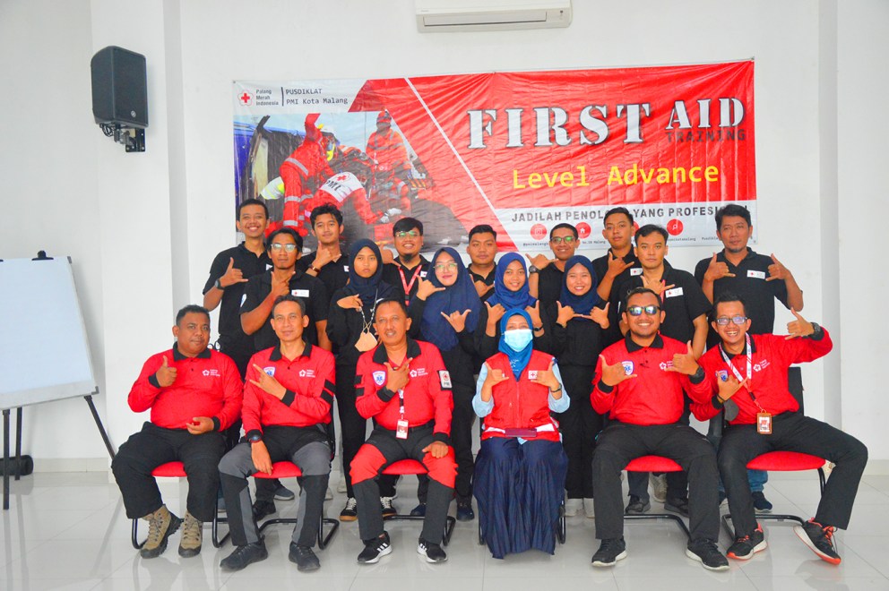 team diklat PMI PMR KSR relawan paniai korps Red Cross Indonesia website